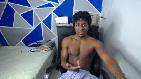 Snapshot of big_black11 chatting on 23, 10, 2025 big_black11 online show from 23, 10, 2025