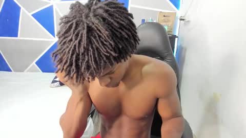 Snapshot of big_black11 chatting on 13, 11, 2025 big_black11 online show from 13, 11, 2025