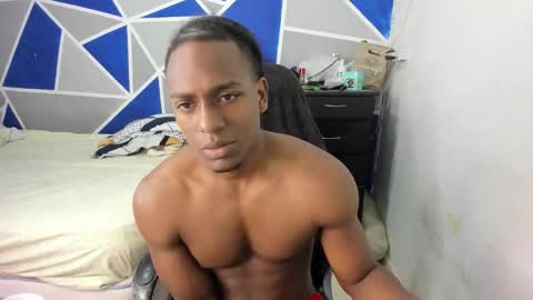 Snapshot of big_black11 chatting on 28, 11, 2025 big_black11 online show from 28, 11, 2025