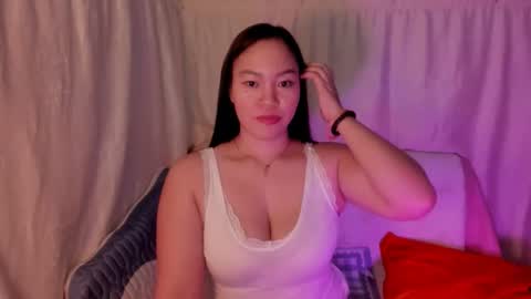 Snapshot of big_buttasian chatting on 11, 10, 2025 Grace - online show from 11, 10, 2025