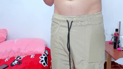 Snapshot of big_dicktop23 chatting on 4, 12, 2024 john and cris online show from 4, 12, 2024