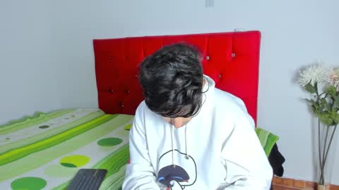 Snapshot of big_dicktop23 chatting on 18, 2, 2025 john and cris online show from 18, 2, 2025