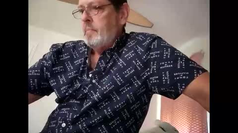 Snapshot of bigal9816192 chatting on 18, 1, 2025 bigal9816192 online show from 18, 1, 2025