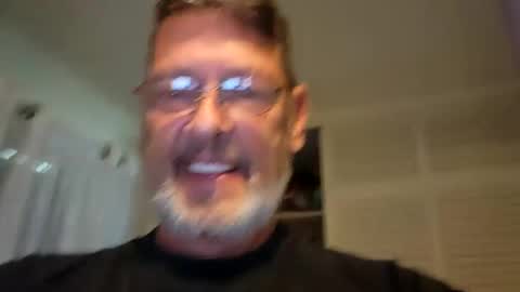 Snapshot of bigal9816192 chatting on 3, 10, 2025 bigal9816192 online show from 3, 10, 2025