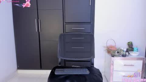 Snapshot of bigass_andtoes_anita chatting on 1, 2, 2026 bigass_andtoes_anita online show from 1, 2, 2026