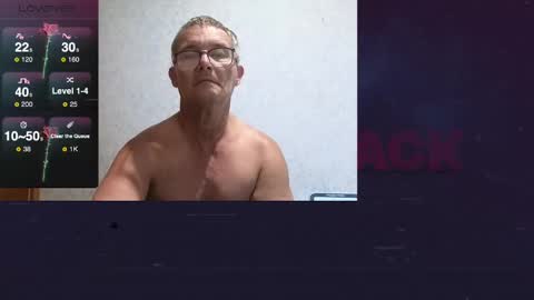 Snapshot of bigballnz chatting on 25, 2, 2025 mark online show from 25, 2, 2025
