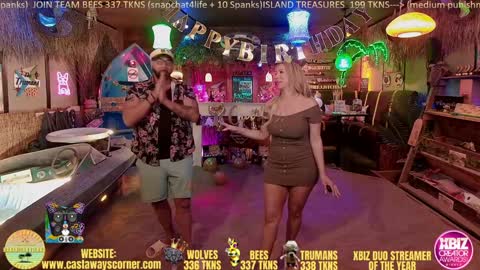 Snapshot of bigbananamilfshake chatting on 6, 1, 2025 Mya and Angelo online show from 6, 1, 2025