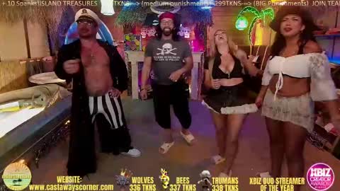 Snapshot of bigbananamilfshake chatting on 29, 9, 2025 Mya and Angelo online show from 29, 9, 2025