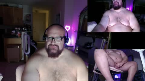 BigBear4Cuddles online show from 21, 4, 2026