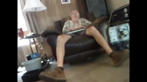 BB online show from 10, 9, 2025