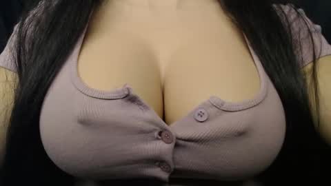 Snapshot of bigboobs_ivy chatting on 28, 9, 2025 Ivy online show from 28, 9, 2025