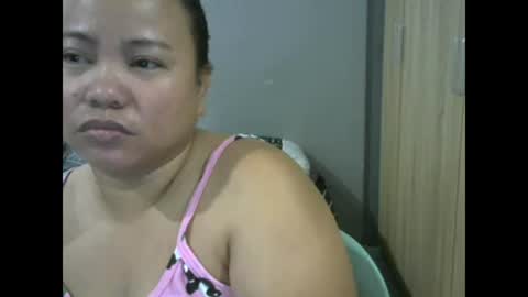 Snapshot of bigboobslyn chatting on 7, 10, 2025 bigboobslyn online show from 7, 10, 2025