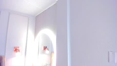 Snapshot of bigboobsnaughty1 chatting on 24, 9, 2025 online show from 24, 9, 2025