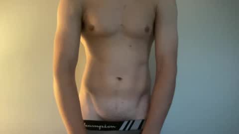 Snapshot of bigbootybrow chatting on 20, 9, 2025 brow online show from 20, 9, 2025