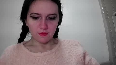 Isabella online show from 20, 12, 2024