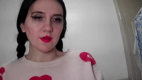 Isabella online show from 2, 1, 2025