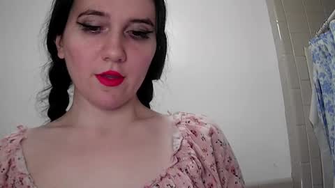 Isabella online show from 3, 1, 2025