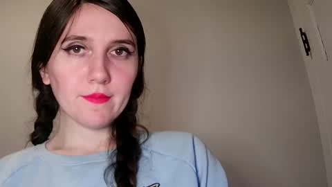 Isabella online show from 25, 1, 2025
