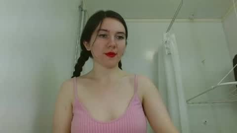 Isabella online show from 29, 4, 2026