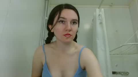 Isabella online show from 15, 6, 2026