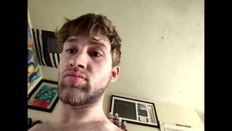 Snapshot of bigboy777c chatting on 12, 4, 2026 bigboy777c online show from 12, 4, 2026