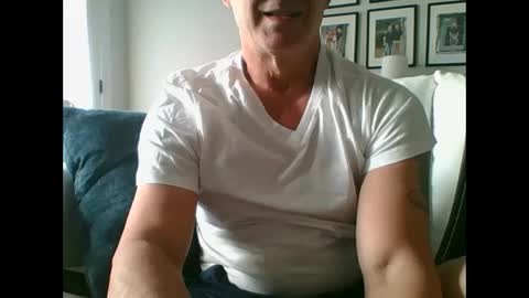 bigbravo337 online show from 9, 11, 2025