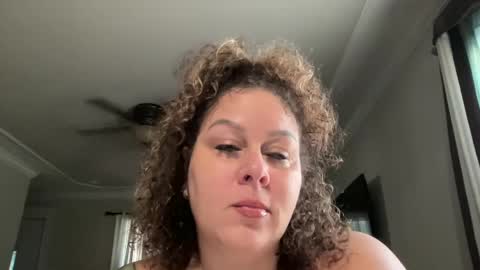 BIG BREAST SABRINA online show from 3, 10, 2025