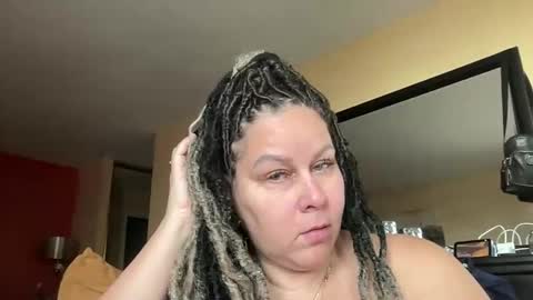 BIG BREAST SABRINA online show from 7, 5, 2026