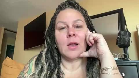 BIG BREAST SABRINA online show from 8, 5, 2026