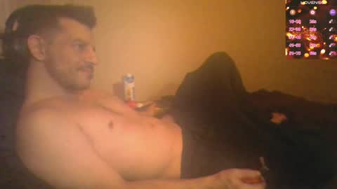 Jon - Im Straight online show from 5, 3, 2025