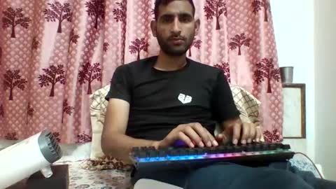 Snapshot of bigcockboy2580 chatting on 6, 12, 2024 akash online show from 6, 12, 2024