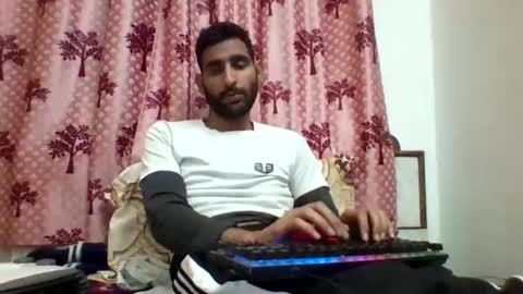 Snapshot of bigcockboy2580 chatting on 20, 12, 2024 akash online show from 20, 12, 2024