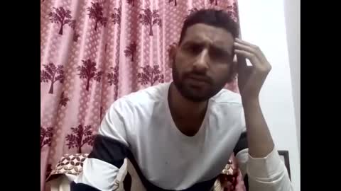 Snapshot of bigcockboy2580 chatting on 8, 2, 2025 akash online show from 8, 2, 2025