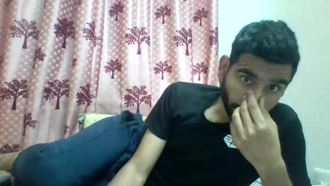 Snapshot of bigcockboy2580 chatting on 6, 3, 2025 akash online show from 6, 3, 2025