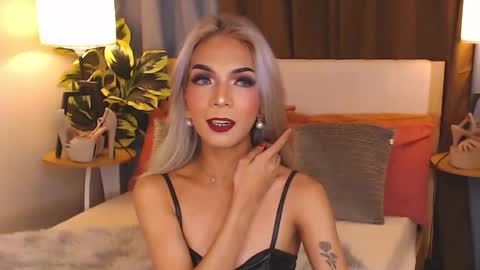 Snapshot of bigcockcelestina chatting on 4, 10, 2025 CelestinaMarquez online show from 4, 10, 2025