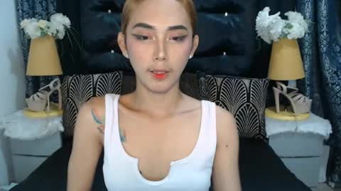 Snapshot of bigcockmarina chatting on 29, 7, 2026 HOLLY online show from 29, 7, 2026
