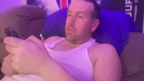 bigcocksuckingslut online show from 7, 4, 2026