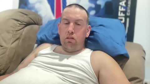 bigcocksuckingslut online show from 2, 5, 2026
