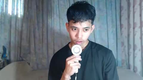 bigcockyummysexjosh online show from 25, 2, 2026