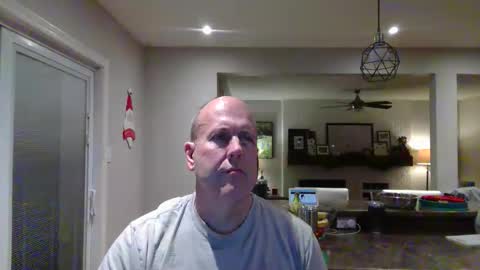 Snapshot of bigdave10005 chatting on 15, 12, 2025 bigdave10005 online show from 15, 12, 2025
