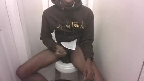 Snapshot of bigdickcumslut99 chatting on 13, 9, 2025 antwan online show from 13, 9, 2025