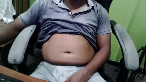 bigdickguyaux online show from 5, 4, 2026