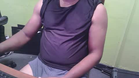 bigdickguyaux online show from 11, 5, 2026
