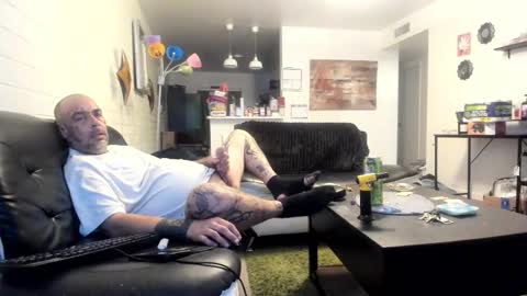 Snapshot of bigdickpiercedtattoos chatting on 10, 10, 2025 bigdickpiercedtattoos online show from 10, 10, 2025