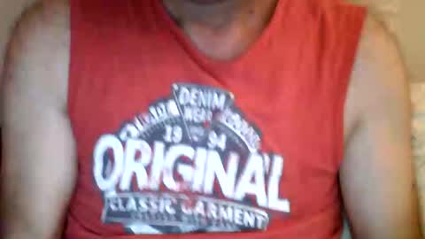 Snapshot of bigfunboy20 chatting on 8, 9, 2025 bigfunboy20 online show from 8, 9, 2025
