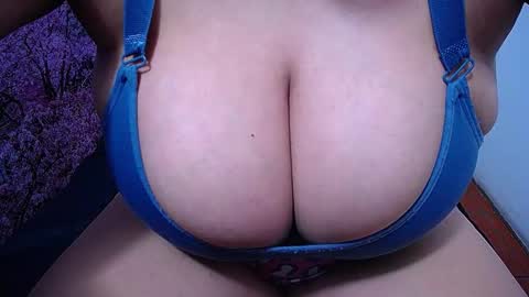  Sunny   online show from 14, 11, 2025