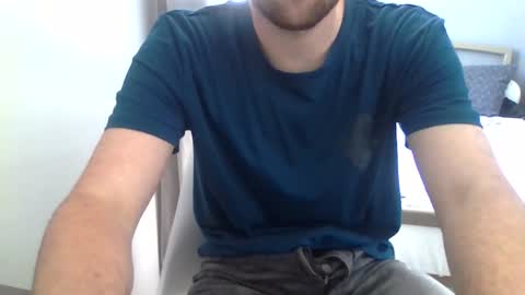 Snapshot of biggbaguette1 chatting on 15, 5, 2026 biggbaguette1 online show from 15, 5, 2026