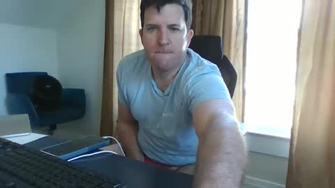 BiggestBallsOnChatr online show from 28, 11, 2025