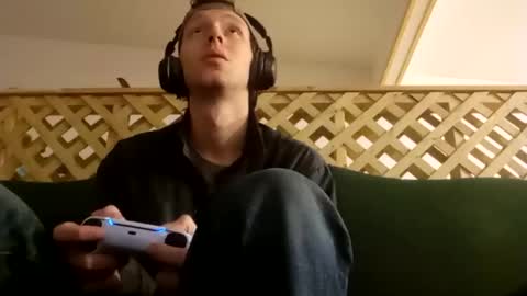 Snapshot of biggestboiiii chatting on 24, 1, 2025 biggestboiiii online show from 24, 1, 2025