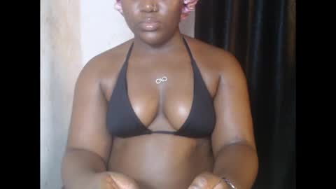 Snapshot of biggybudy chatting on 18, 10, 2025 biggybudy online show from 18, 10, 2025